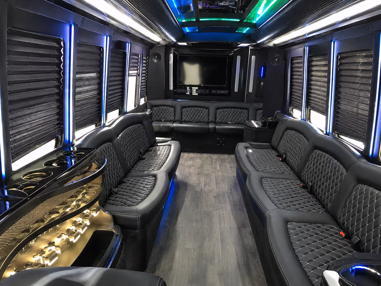 Rent a Bus to Shoreline Amphitheatre