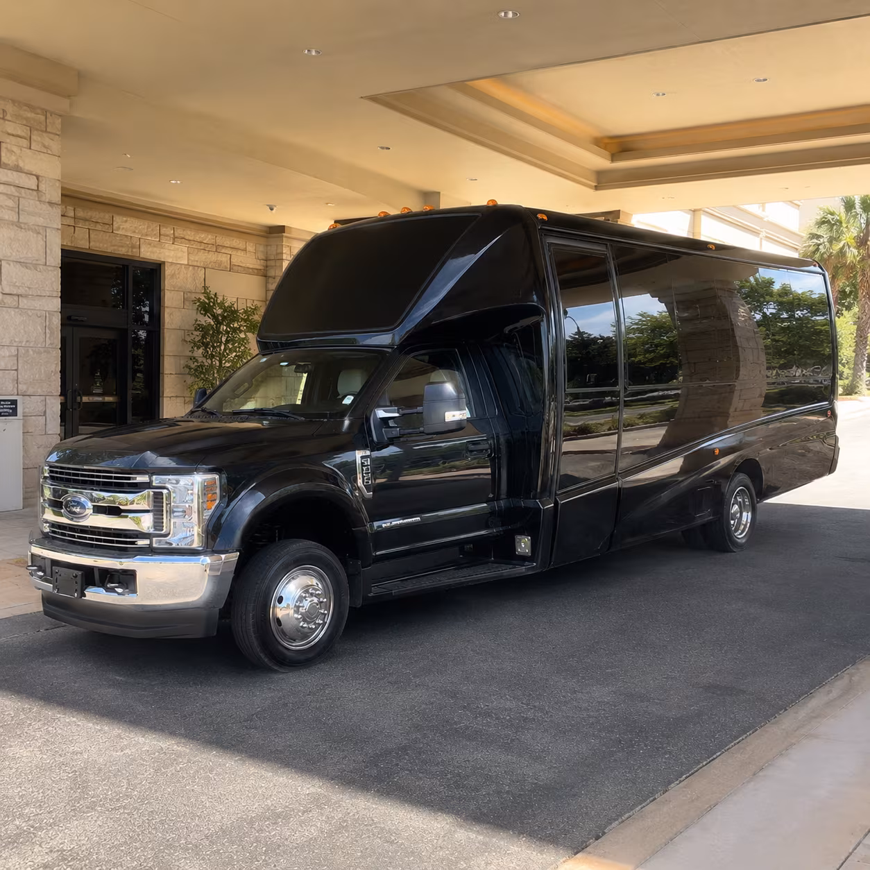 Daly City Birthday, Sweet 16, & Quinceañera Party Bus Rentals