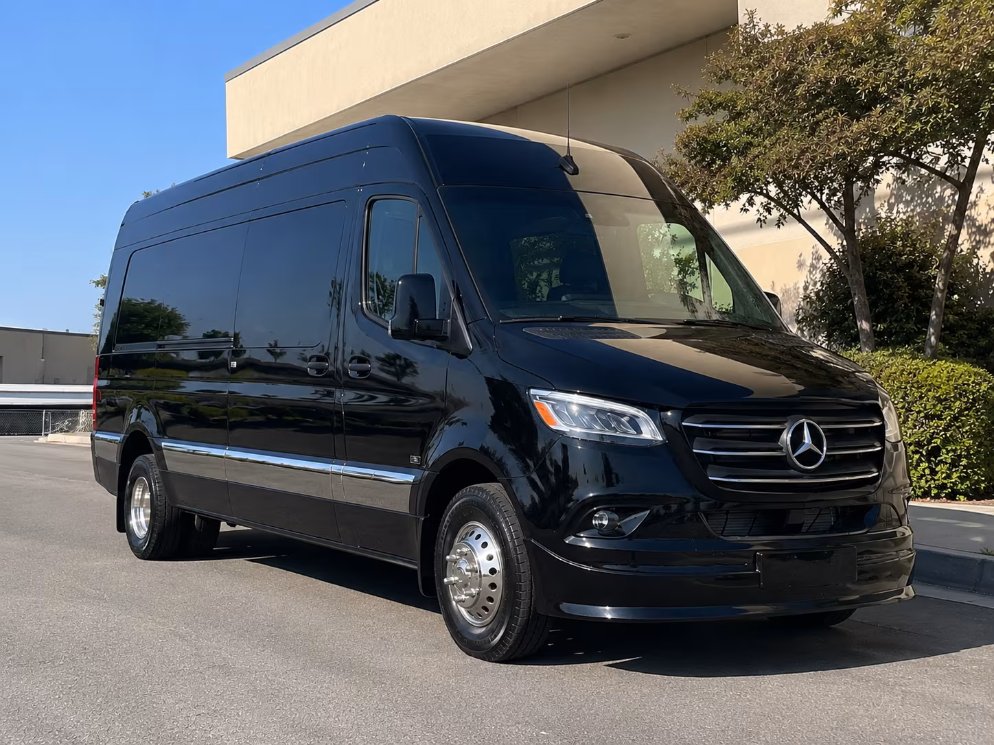 San Francisco Airport Shuttle & Transportation party bus interior