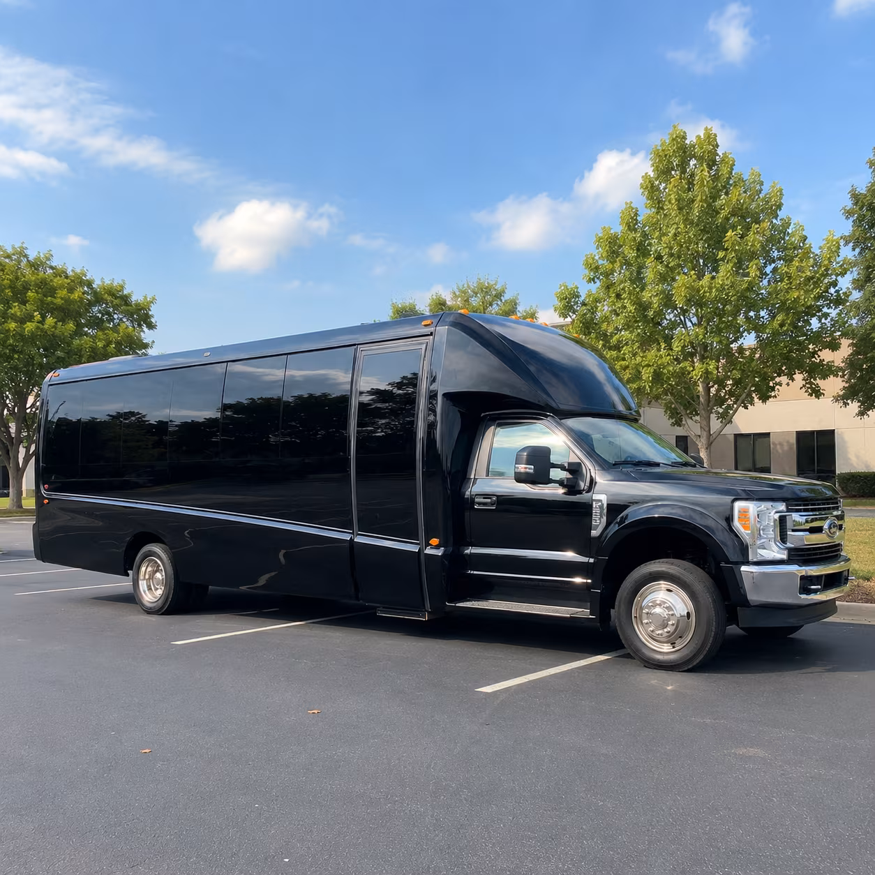 San Francisco Airport Shuttle & Transportation party bus exterior