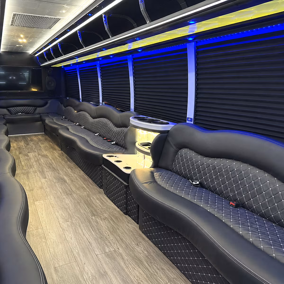 San Francisco Birthday, Sweet 16, & Quinceañera Transportation party bus interior