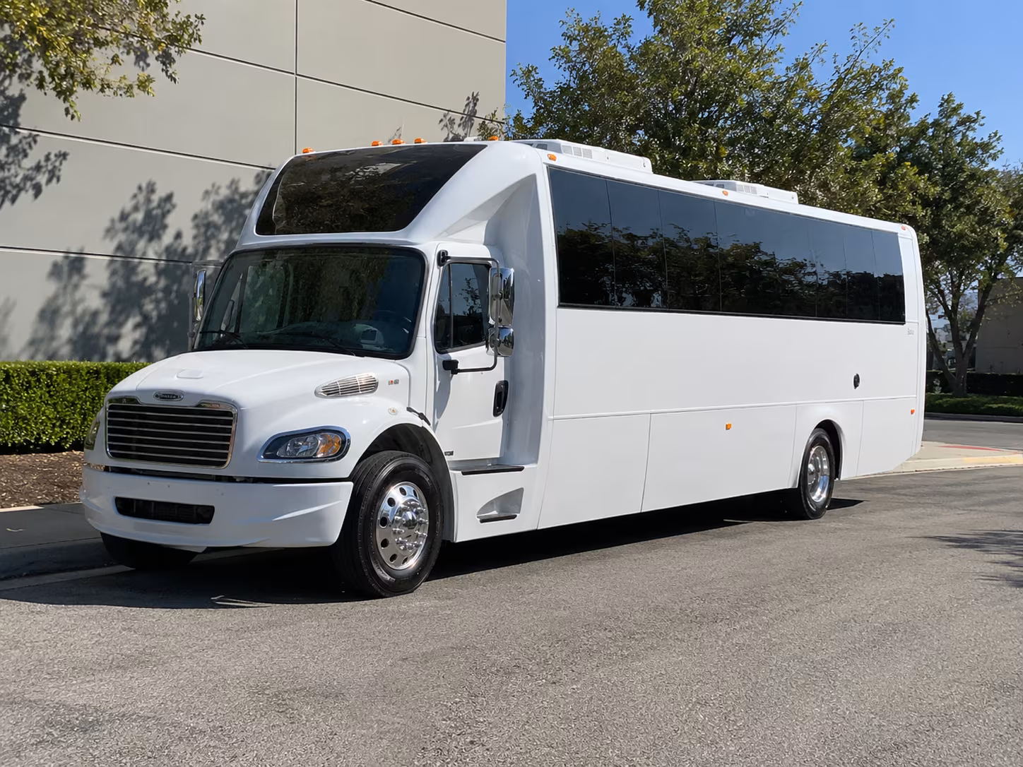 San Francisco Winery Tour & Pub Crawl Transportation party bus exterior